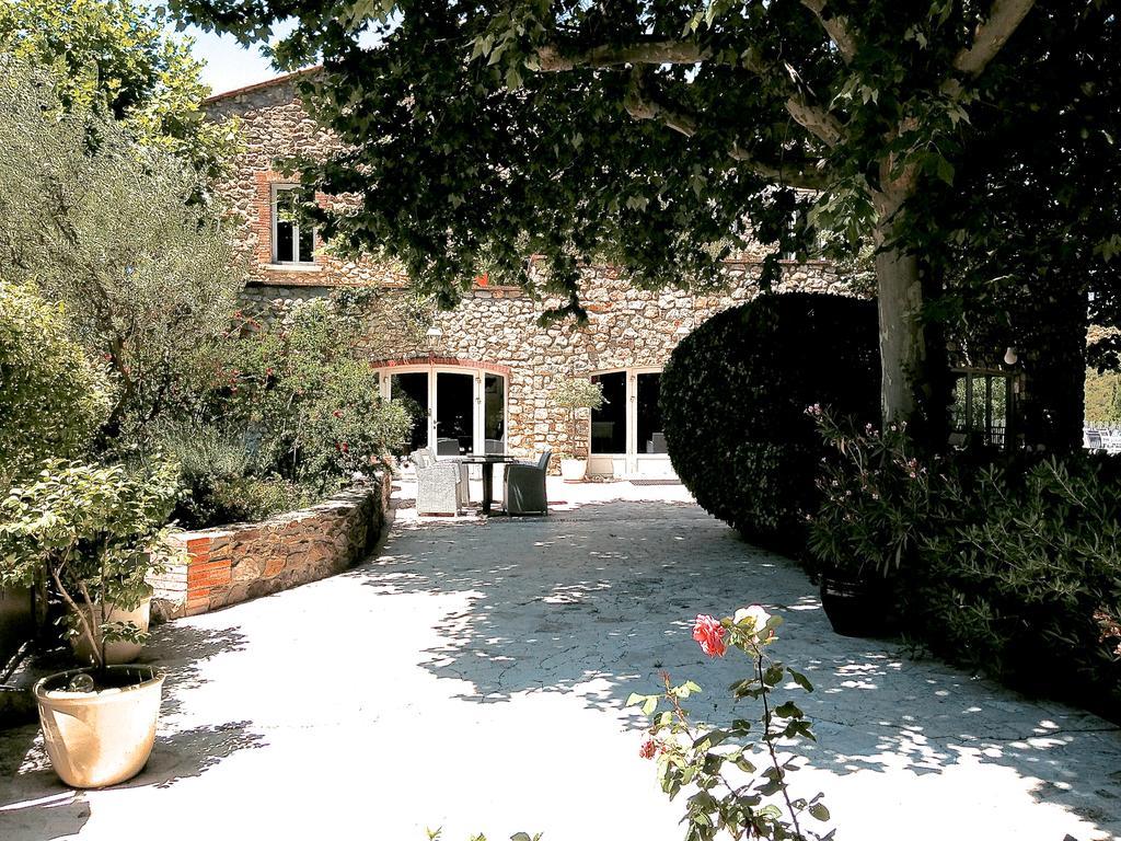 Le Relais Des Chartreuses Otel Le Boulou Dış mekan fotoğraf