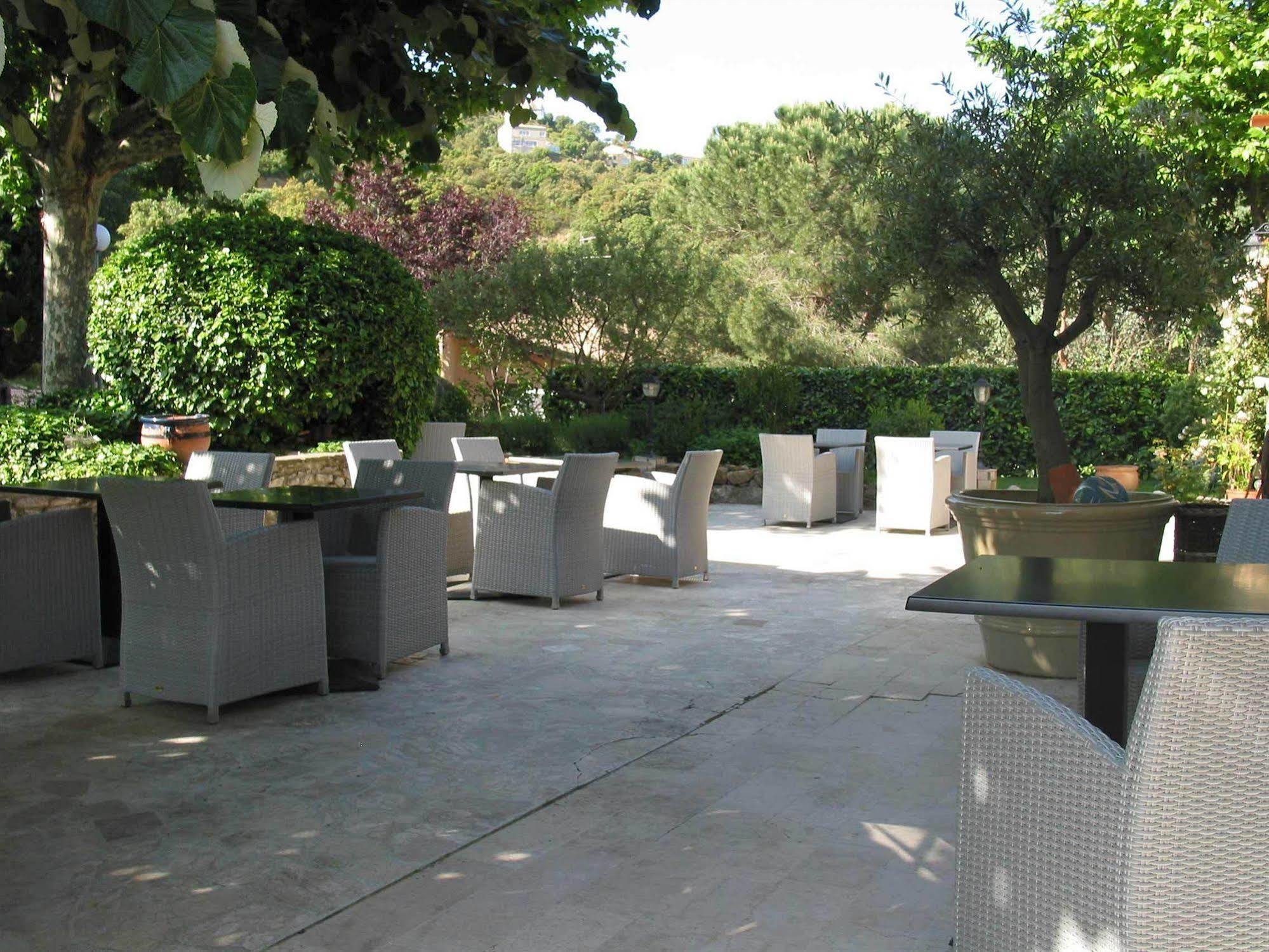 Le Relais Des Chartreuses Otel Le Boulou Dış mekan fotoğraf